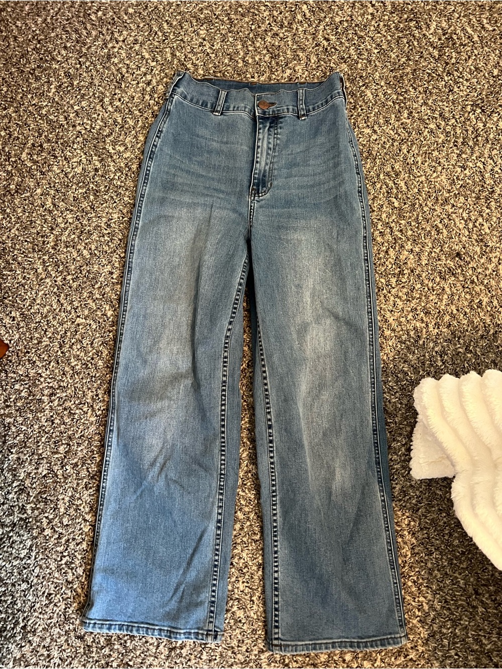 Wrangler Women's Wide-Leg Jeans in Medium Blue Wash